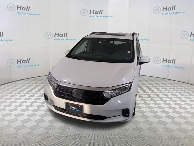 2024 Honda Odyssey Touring's photo