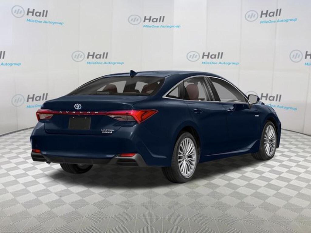 Used 2020 Toyota Avalon Hybrid Limited Sedan