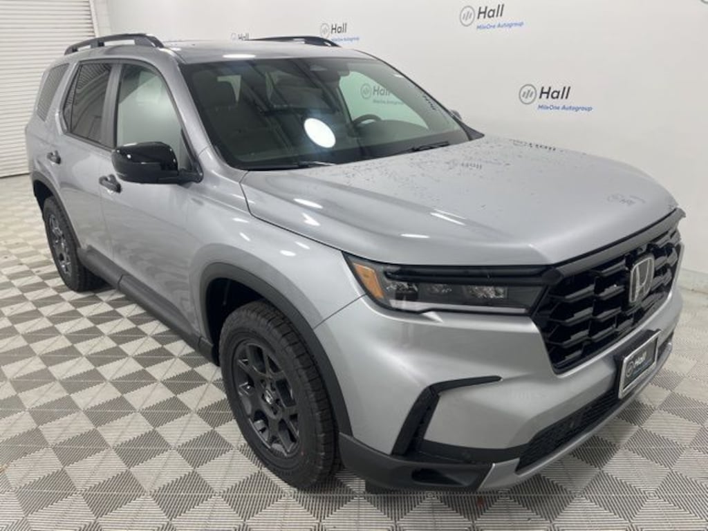 New 2025 Honda Pilot TrailSport SUV