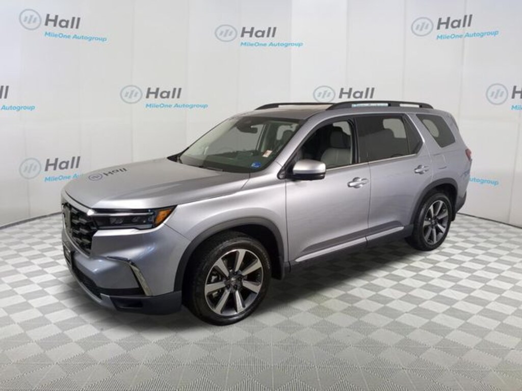 Used 2023 Honda Pilot Elite SUV