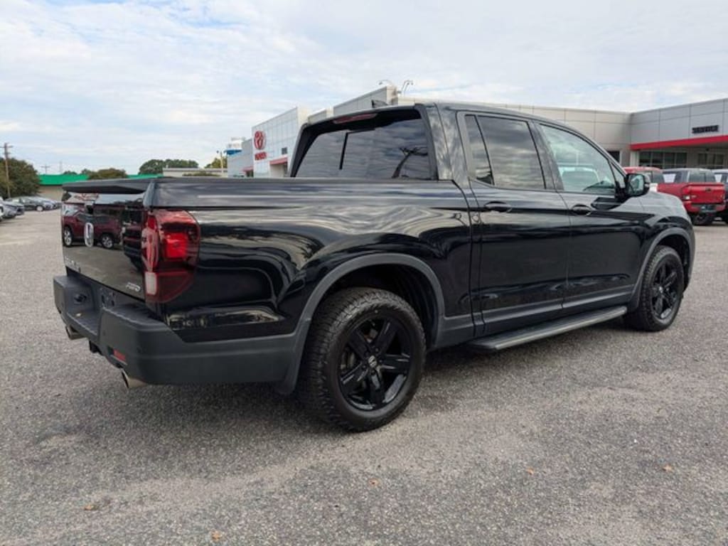 Used 2022 Honda Ridgeline Black Edition Truck