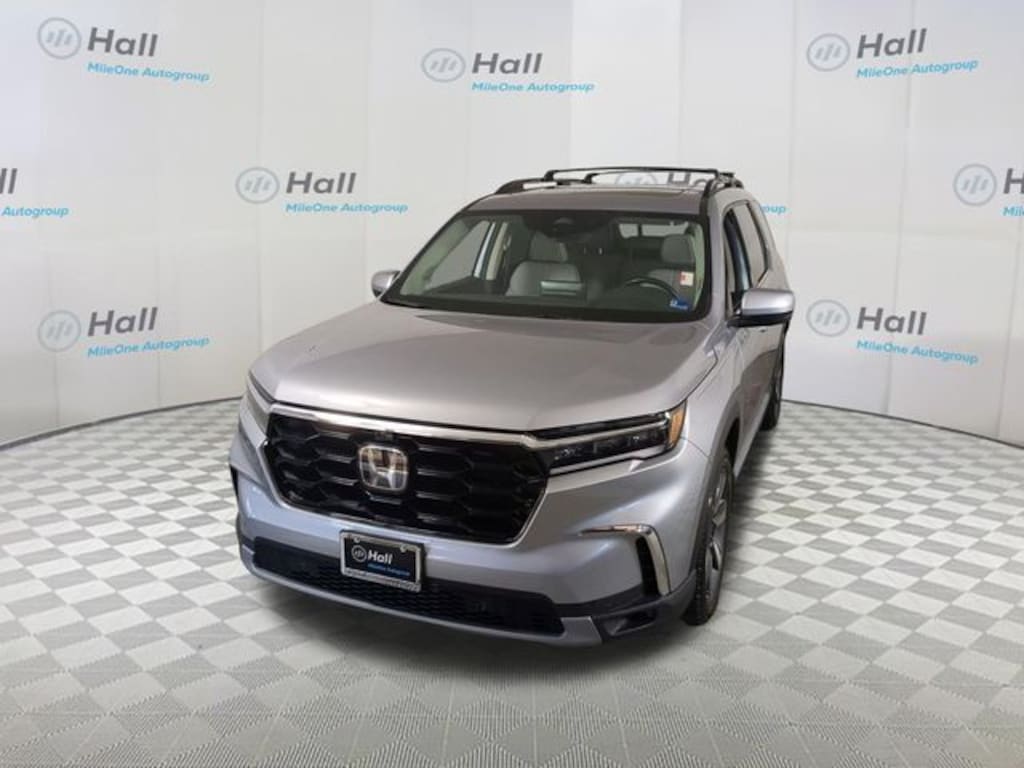 Used 2024 Honda Pilot Elite SUV