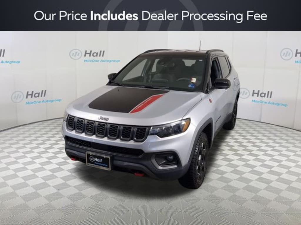 Used 2024 Jeep Compass Trailhawk SUV