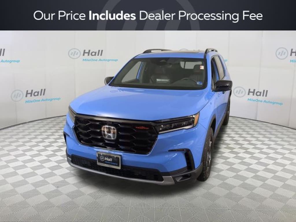 Used 2025 Honda Pilot TrailSport SUV