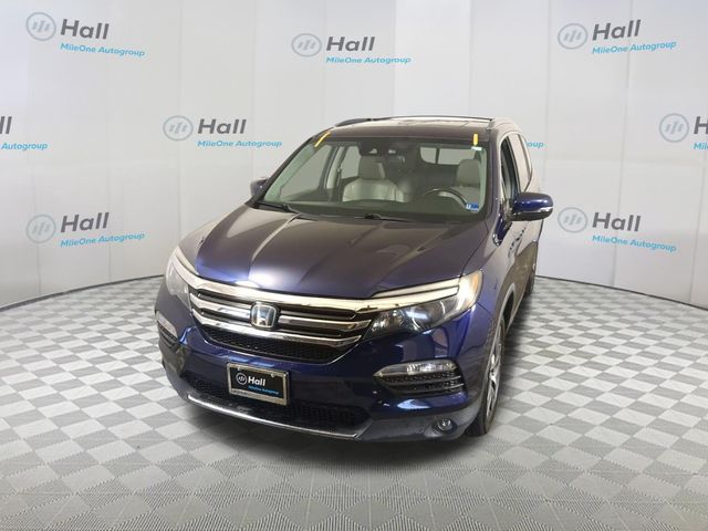 2017 Honda Pilot 4WD Touring's photo
