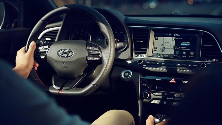Hyundai-Elantra-interior-driving.jpg