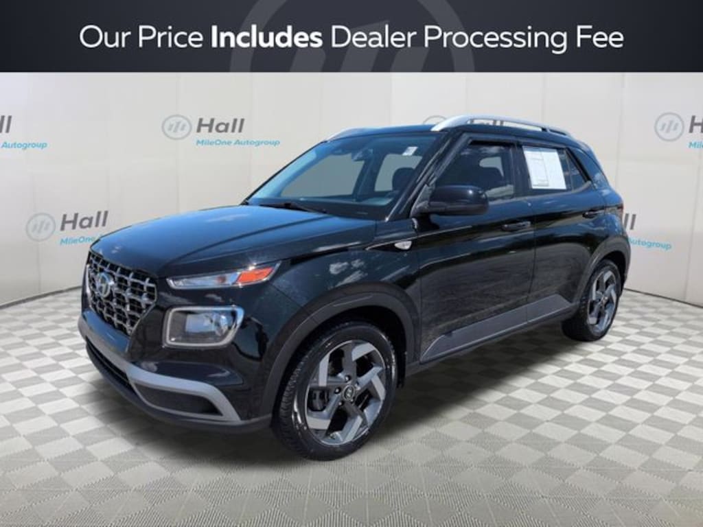 Used 2023 Hyundai Venue SEL SUV