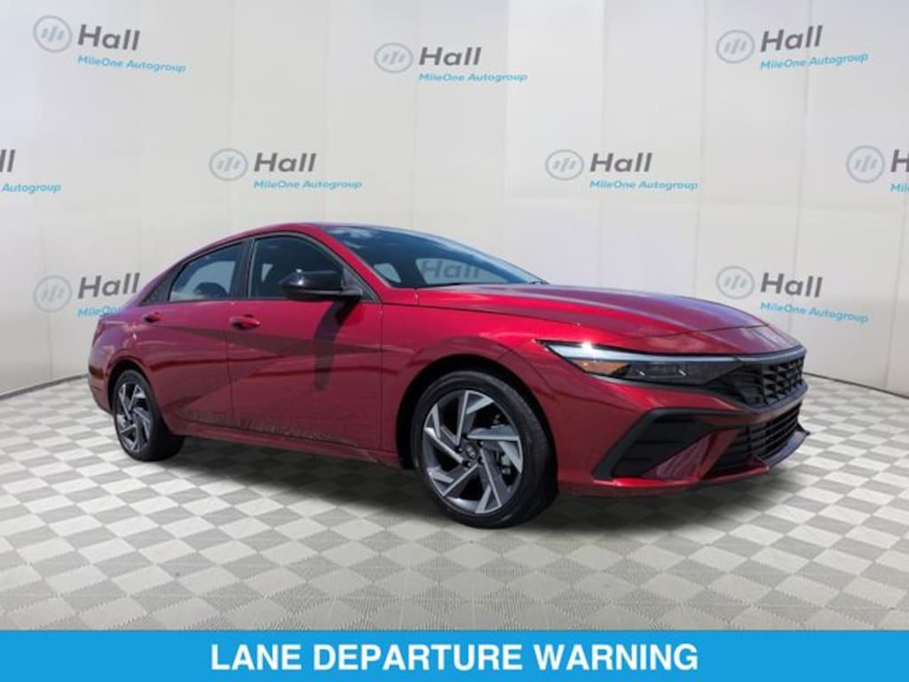 Used 2025 Hyundai Elantra SEL Sport Sedan