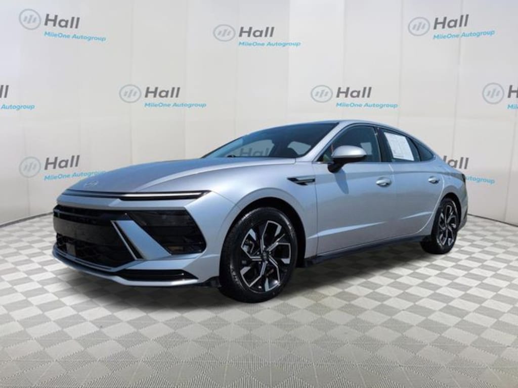Used 2025 Hyundai Sonata SEL Sedan