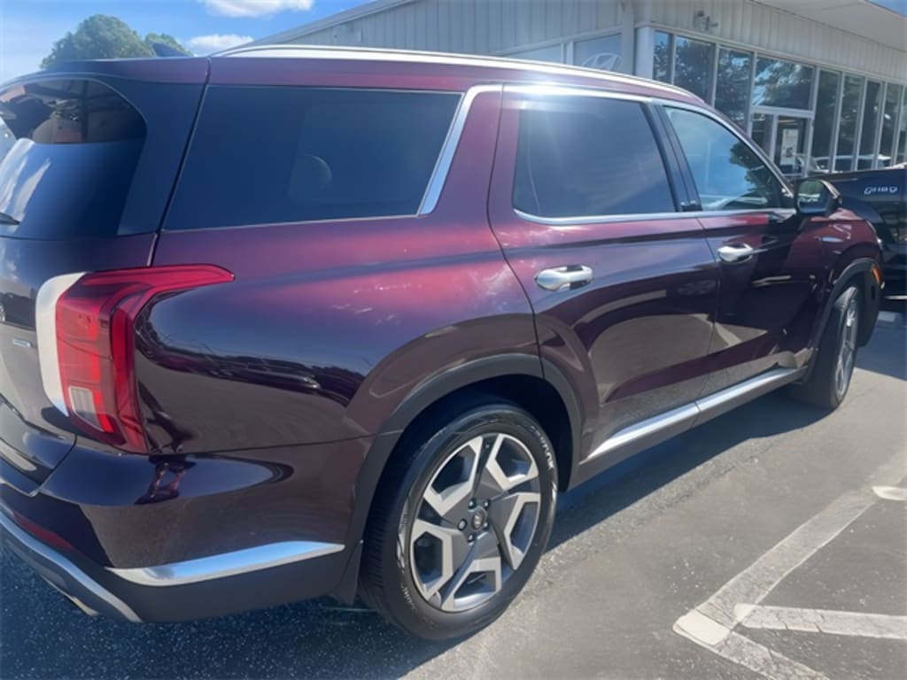 Used 2024 Hyundai Palisade Limited SUV