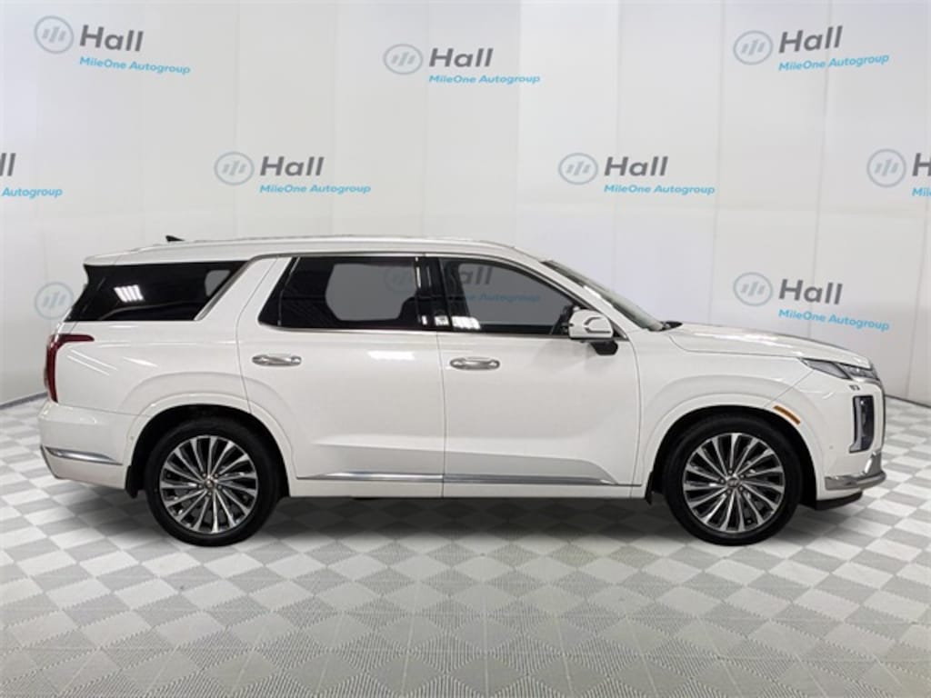 Used 2023 Hyundai Palisade Calligraphy SUV