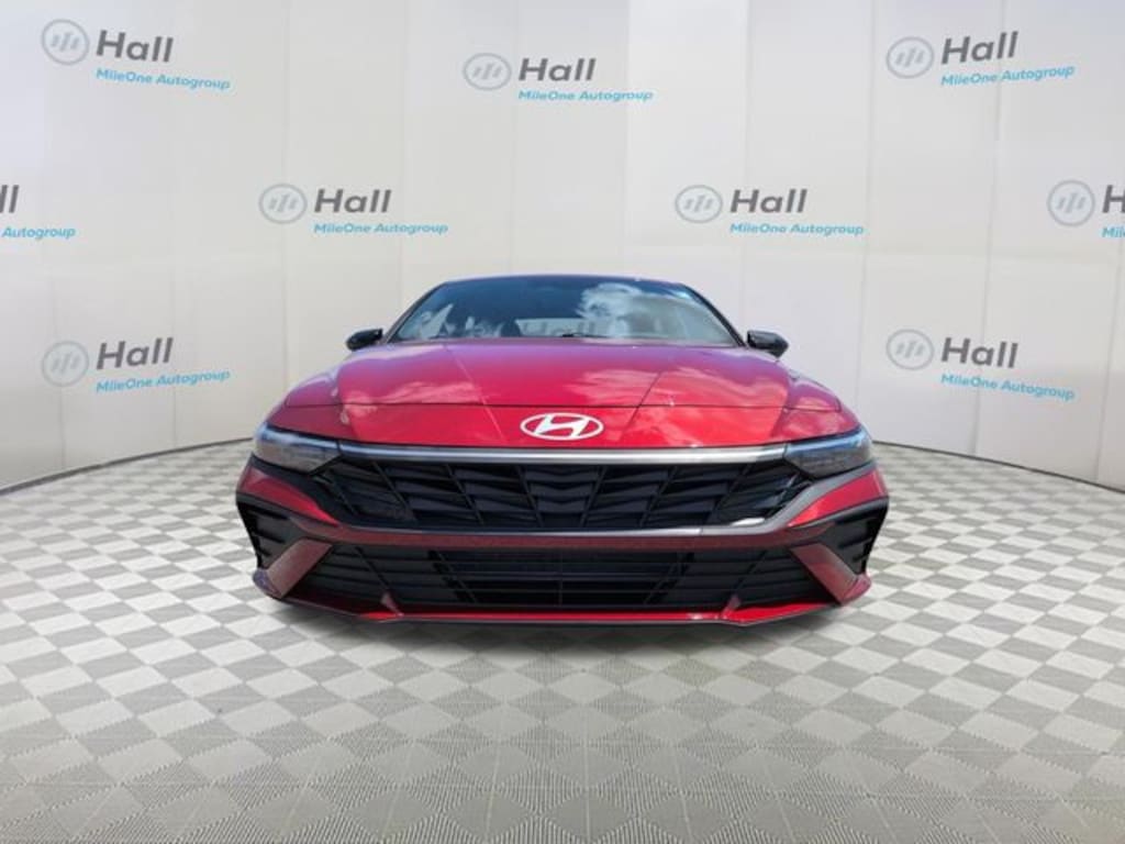 Used 2025 Hyundai Elantra SEL Sport Sedan