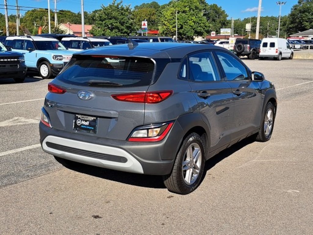 Used 2023 Hyundai Kona SE SUV
