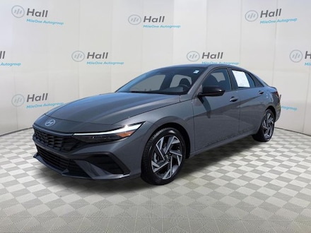 2025 Hyundai Elantra SEL Sport Sedan