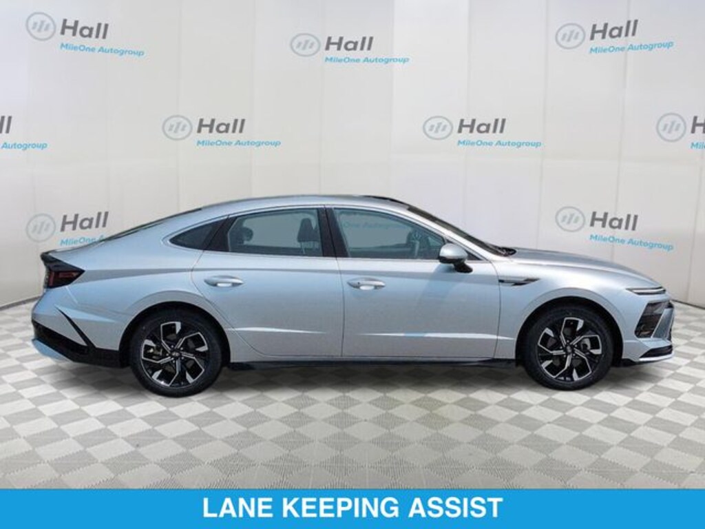 Used 2024 Hyundai Sonata SEL Sedan