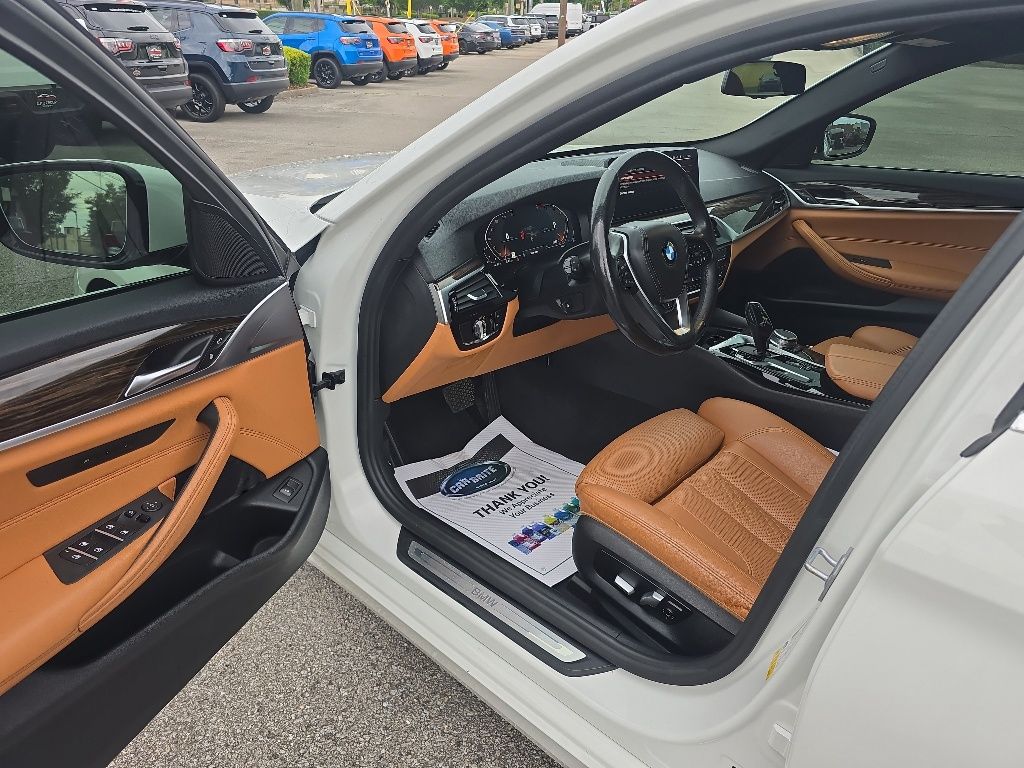 2021 BMW 5 Series 530i - Photo 12