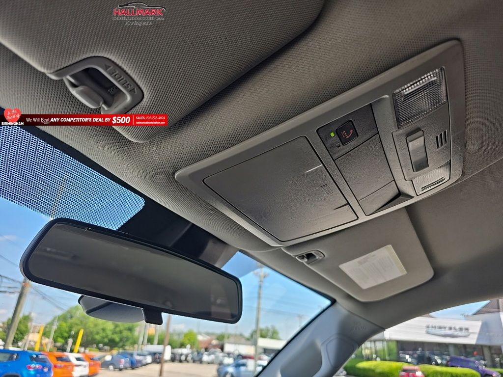 2022 Toyota Tacoma SR - Photo 17
