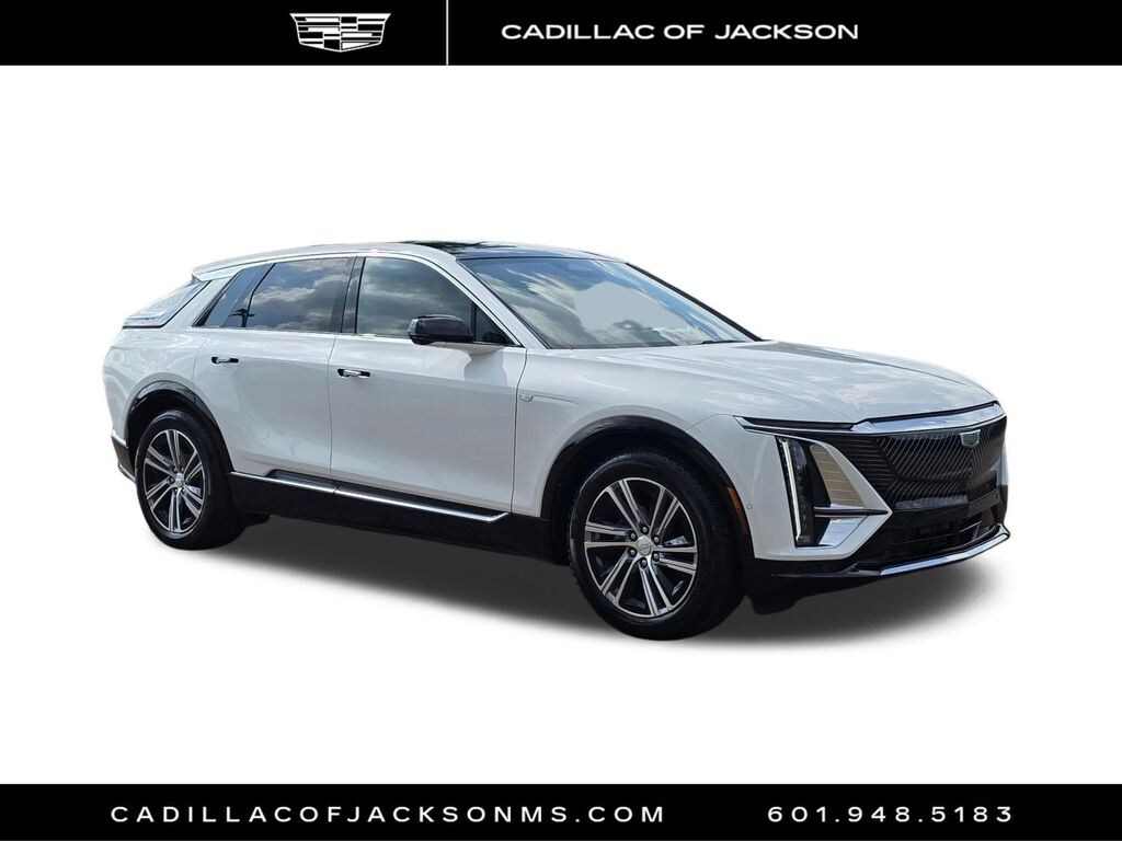 Used 2024 Cadillac Lyriq Luxury SUV