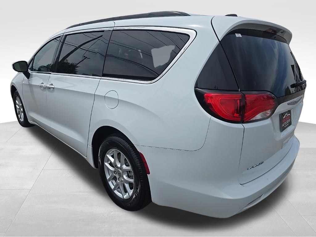 Used 2021 Chrysler Voyager LXI Minivan/Van