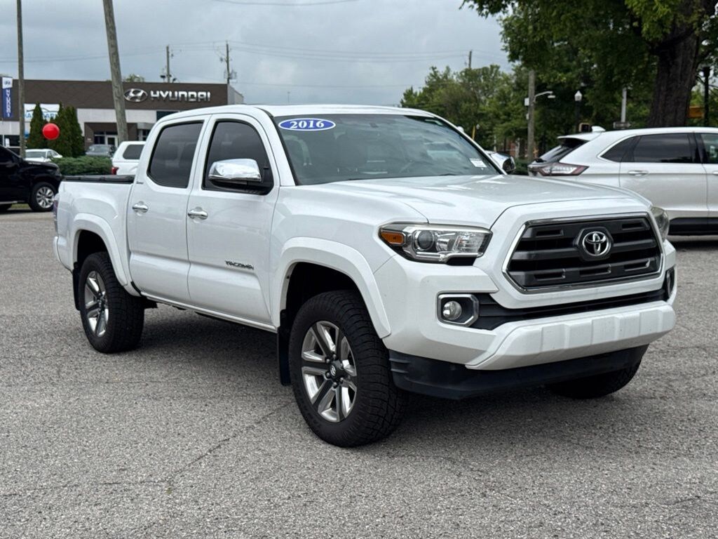 Used 2016 Toyota Tacoma Limited Truck