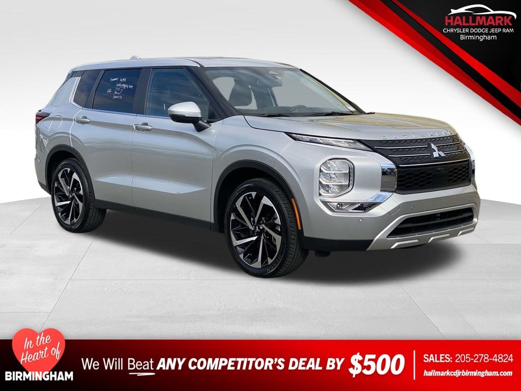 Used 2023 Mitsubishi Outlander SE Black Edition SUV