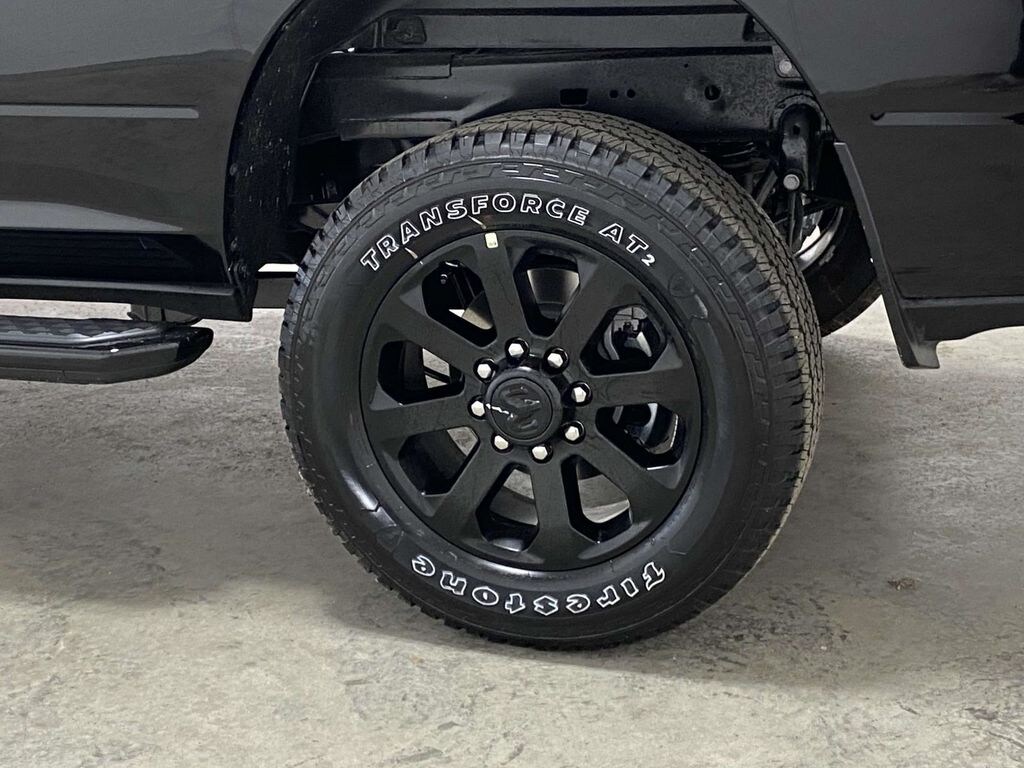 New 2025 Ram 2500 LARAMIE CREW CAB 4X4 6'4 BOX Pickup