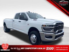2026 Ram 3500 TRADESMAN CREW CAB 4X4 8' BOX Pickup
