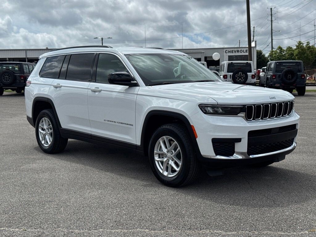 New 2026 Jeep Grand Cherokee L LAREDO 4X2 Sport Utility