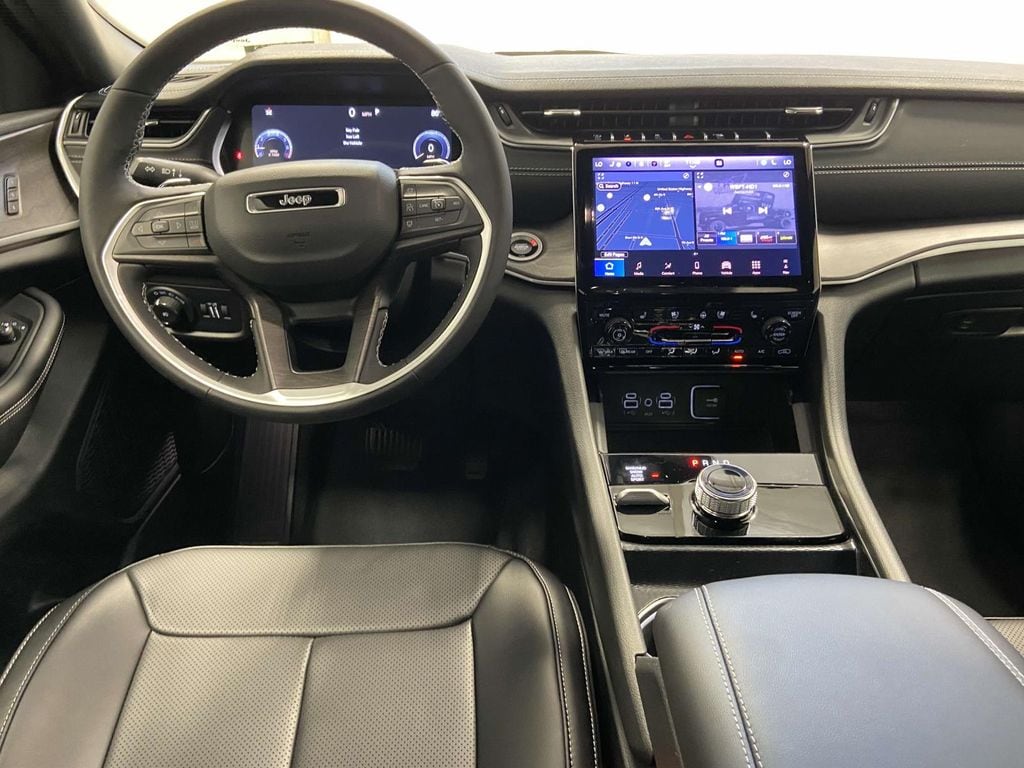 2025 Jeep Grand Cherokee Limited - Photo 12