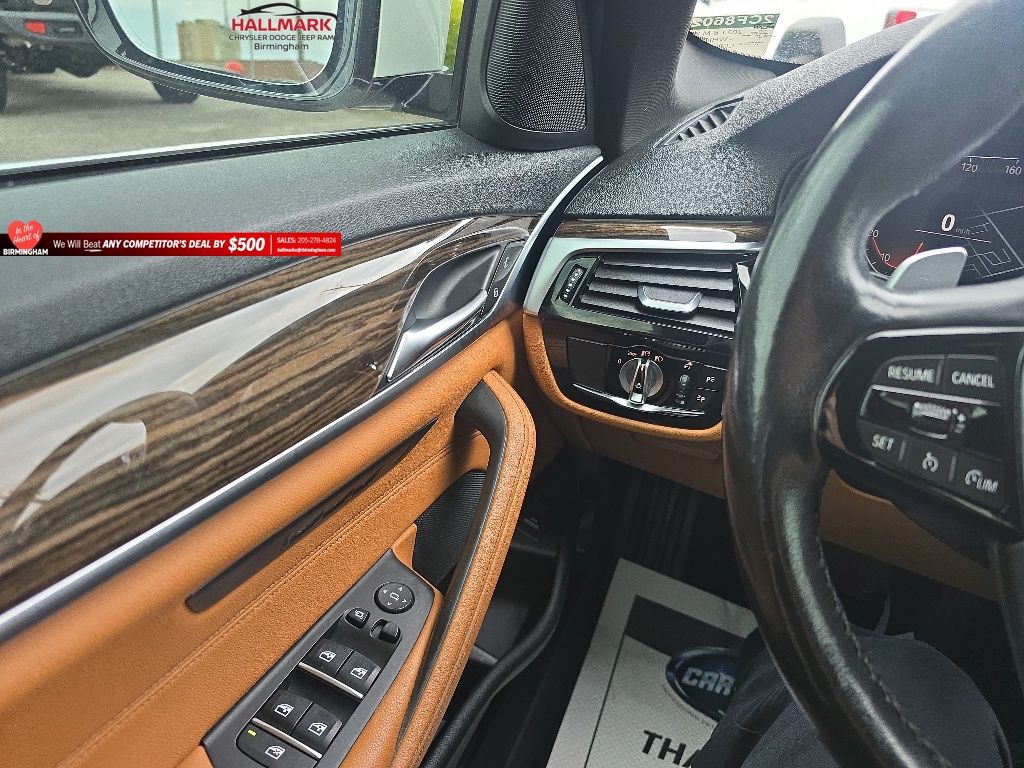 2021 BMW 5 Series 530i - Photo 14