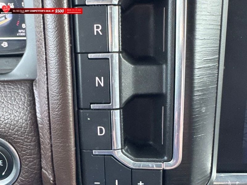 2022 GMC Yukon Denali - Photo 32