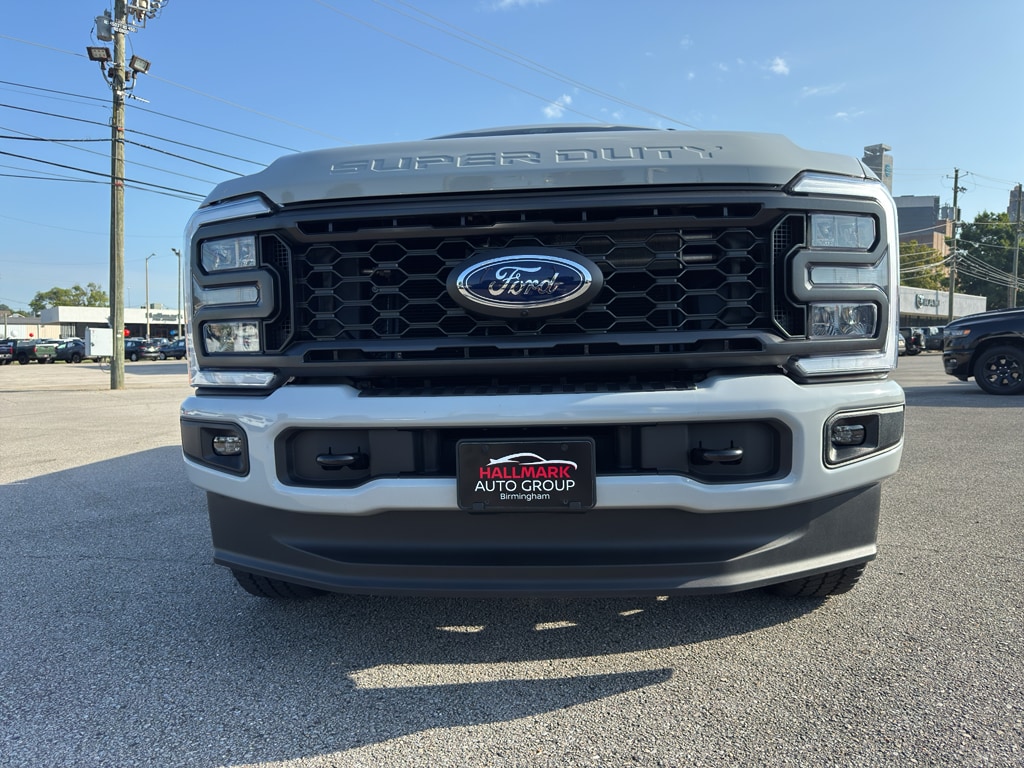 Used 2025 Ford F-250 XL Crew Cab