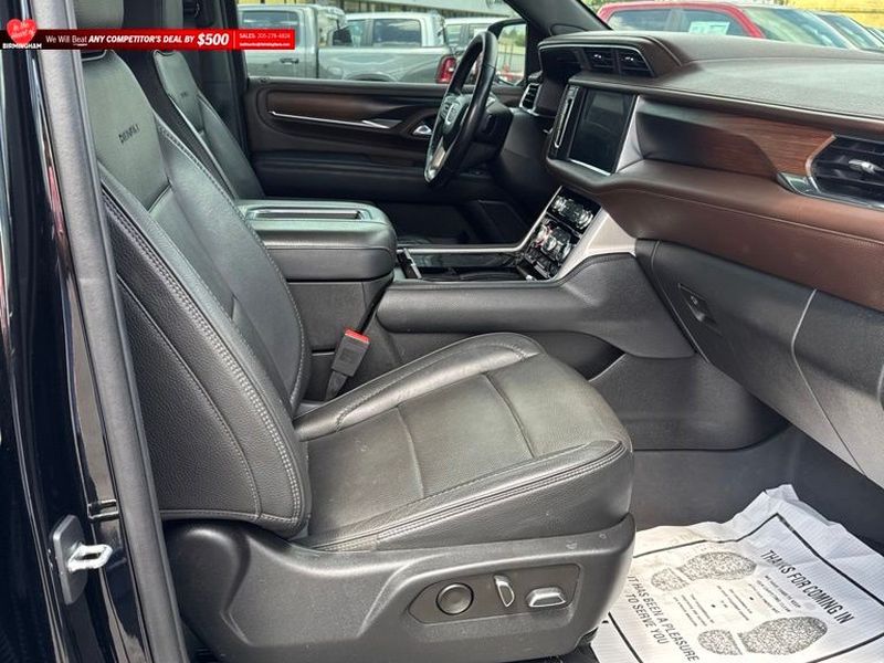2022 GMC Yukon Denali - Photo 23