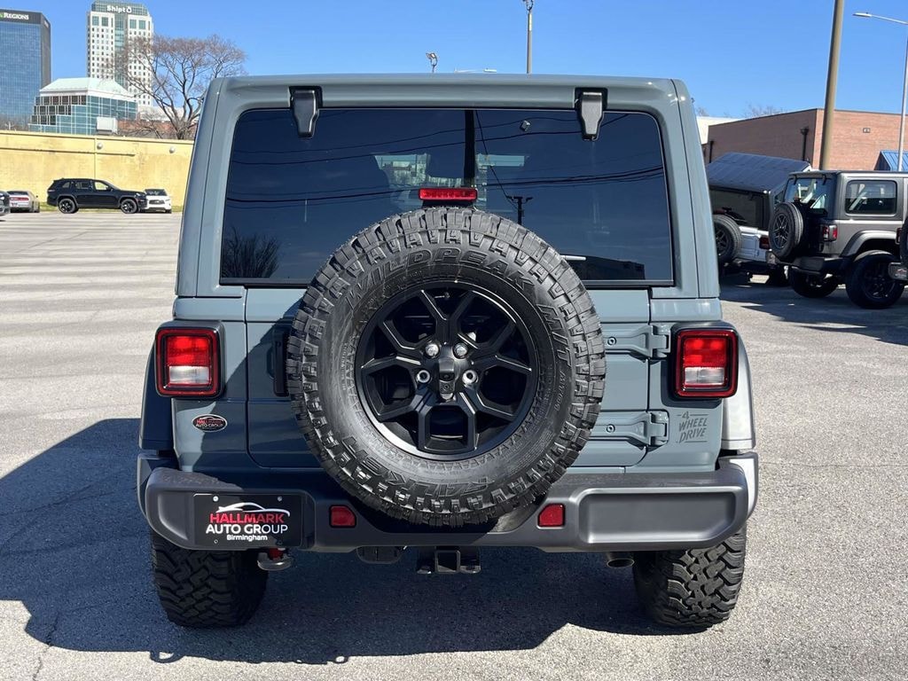 New 2026 Jeep Wrangler 4-DOOR WILLYS Sport Utility