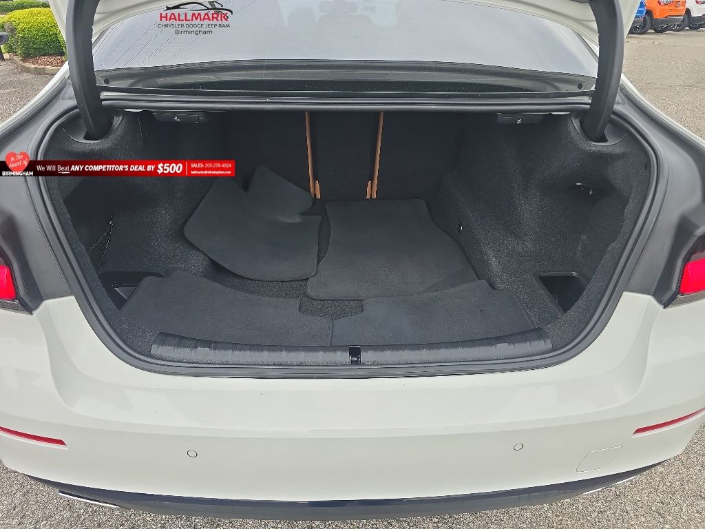 2021 BMW 5 Series 530i - Photo 21