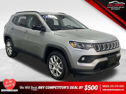 2022 Jeep Compass Latitude Lux SUV