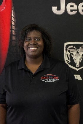 Staff member Alicia  from ID_397a38