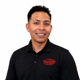 Staff member Yerick Castro from ID_2df797
