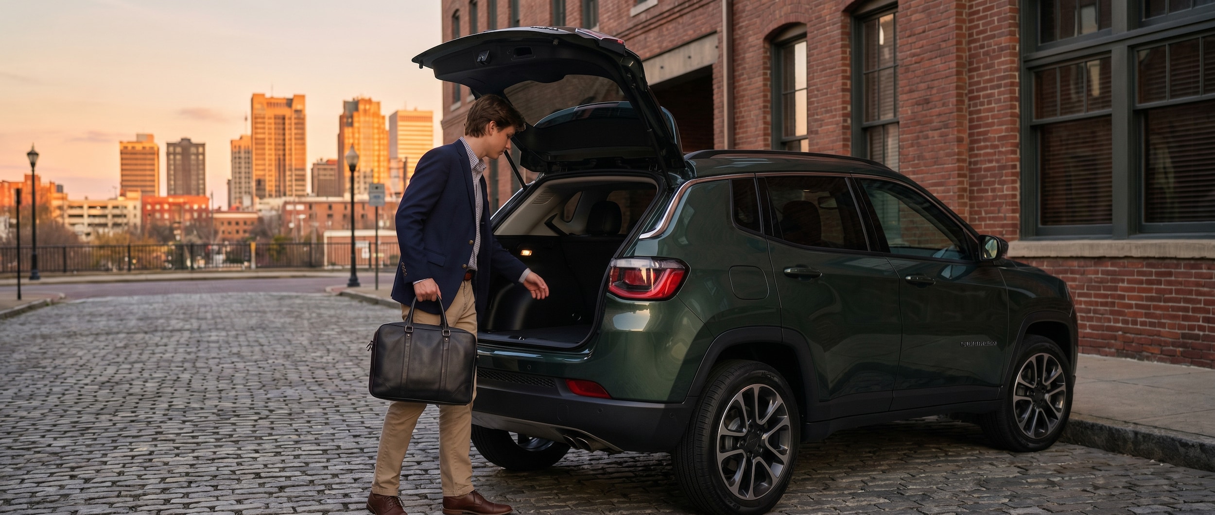 Jeep Compass features for new graduates commuting in Birmingham, AL