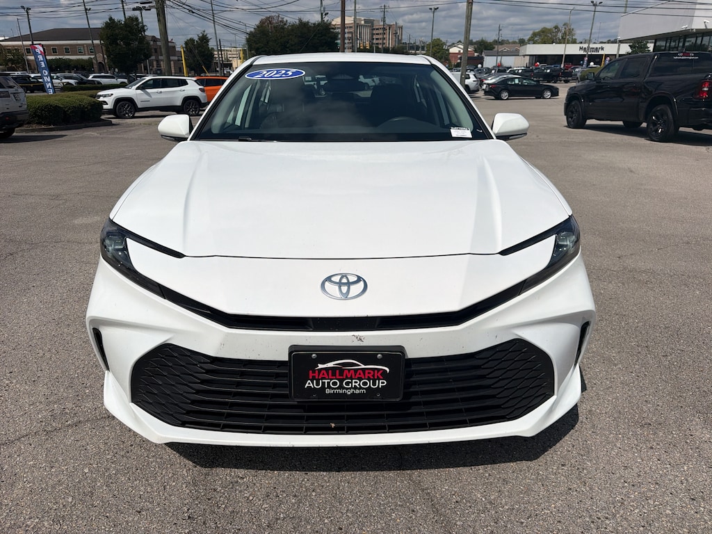 Used 2025 Toyota Camry Hybrid LE Sedan