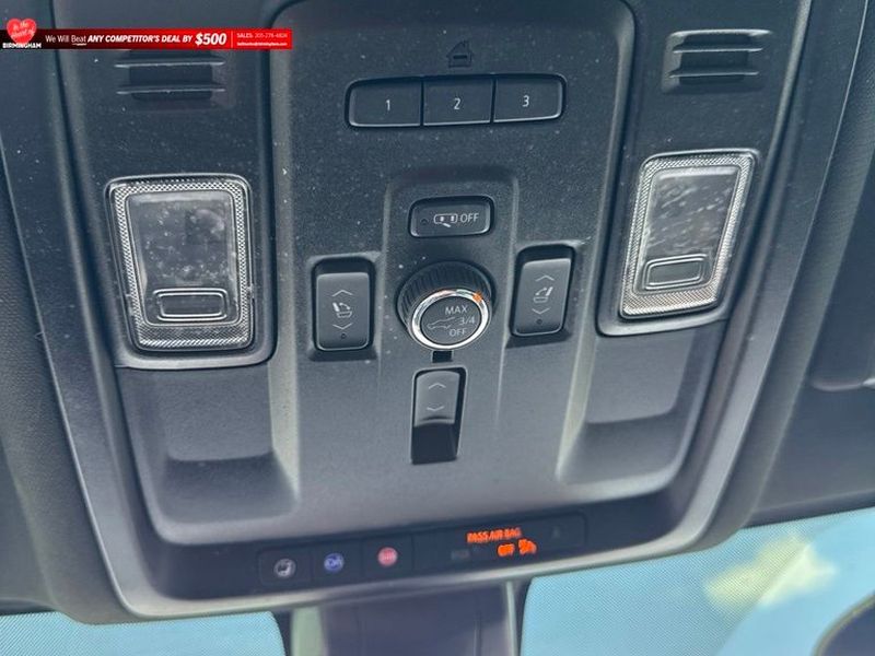 2022 GMC Yukon Denali - Photo 34