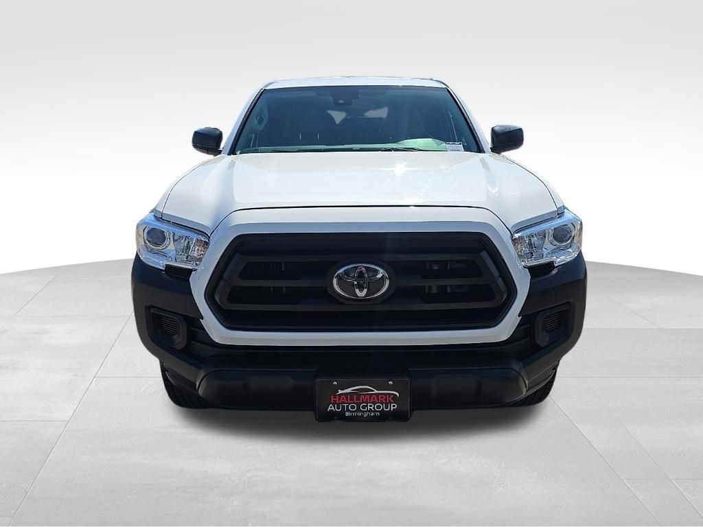2022 Toyota Tacoma SR - Photo 8