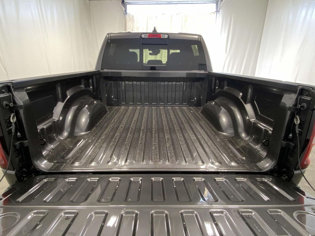 2026 RAM 1500 Big Horn/Lone Star - Photo 8