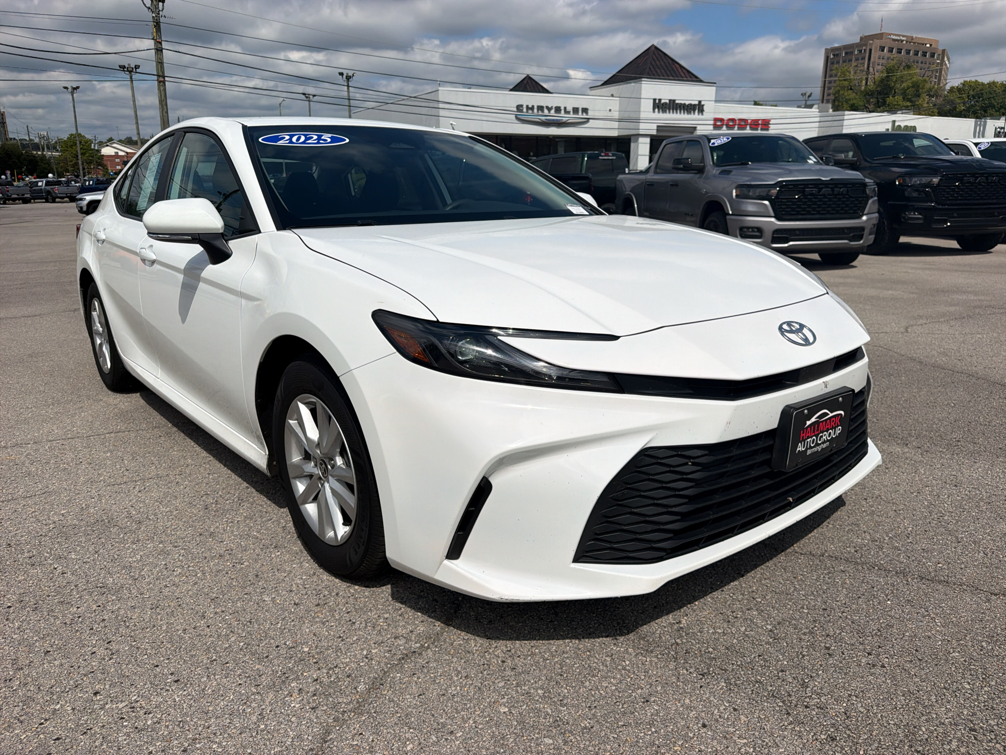 Used 2025 Toyota Camry Hybrid LE Sedan