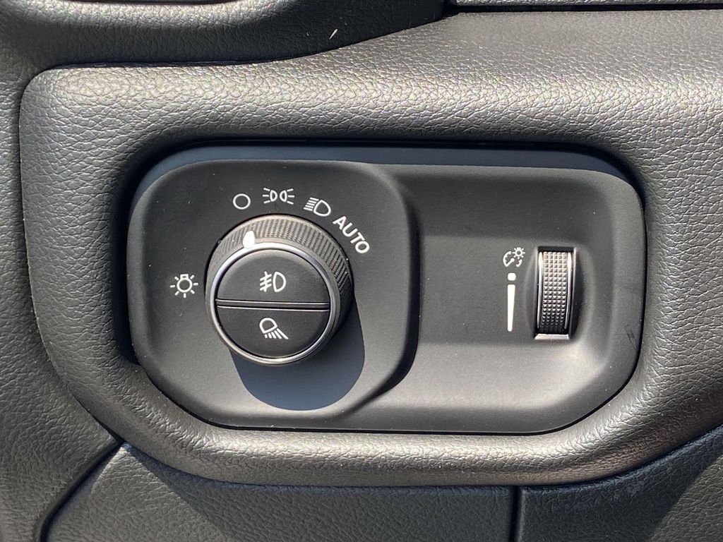 2026 RAM 2500 Tradesman - Photo 21
