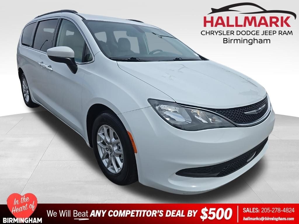 Used 2021 Chrysler Voyager LXI Minivan/Van
