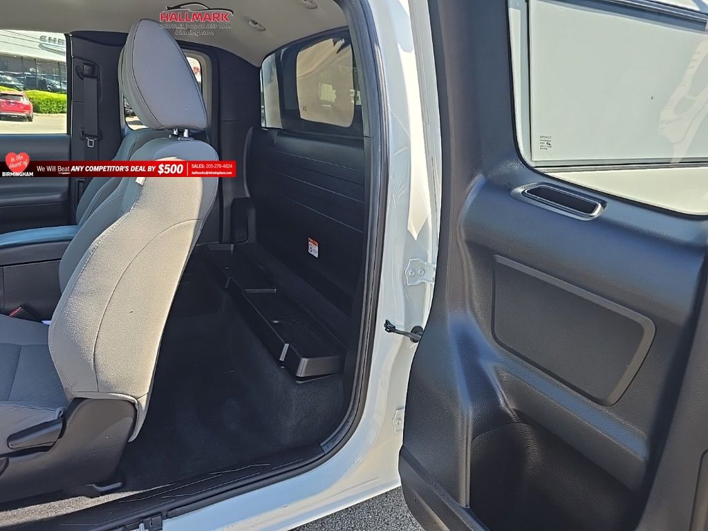 2022 Toyota Tacoma SR - Photo 22
