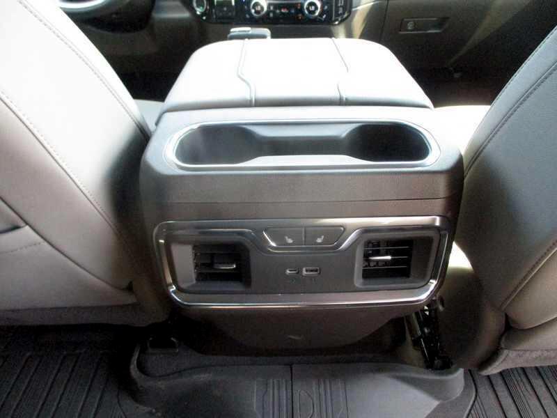 2025 GMC Sierra 1500 SLT - Photo 24