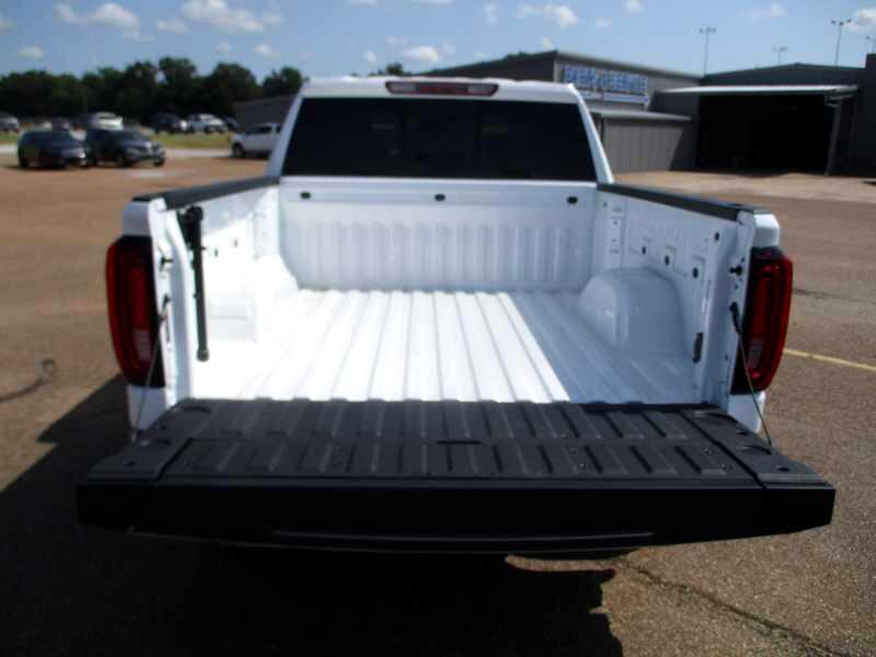 2025 GMC Sierra 1500 SLT - Photo 9