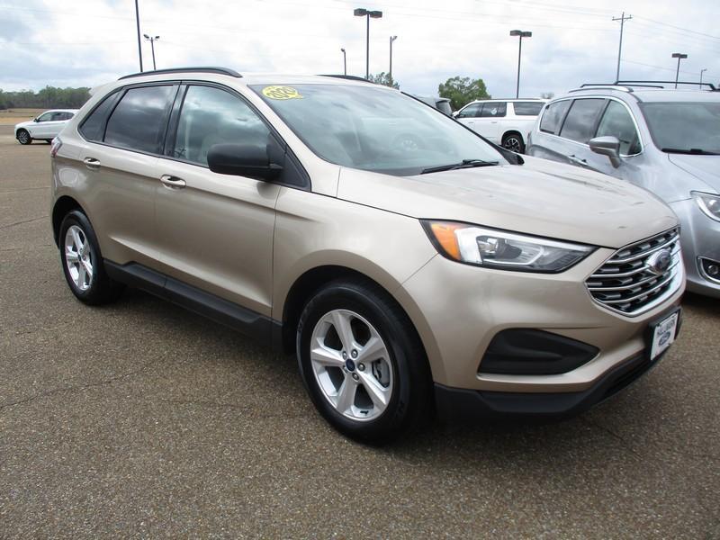 2020 Ford Edge SE